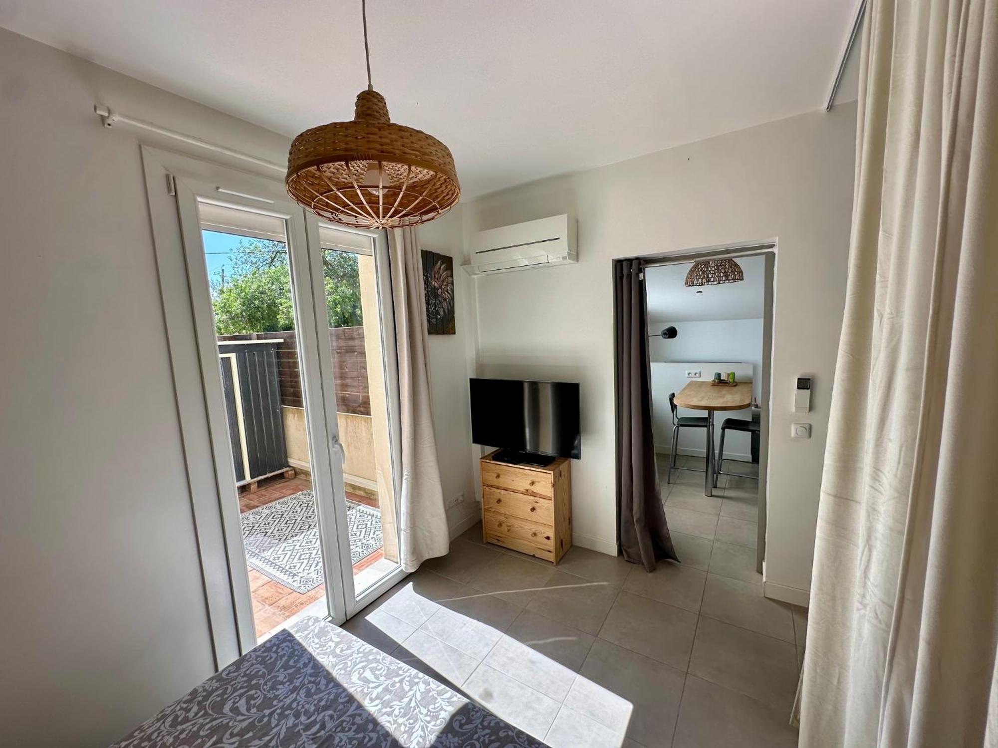 T2 Les Garrigues Apartment *